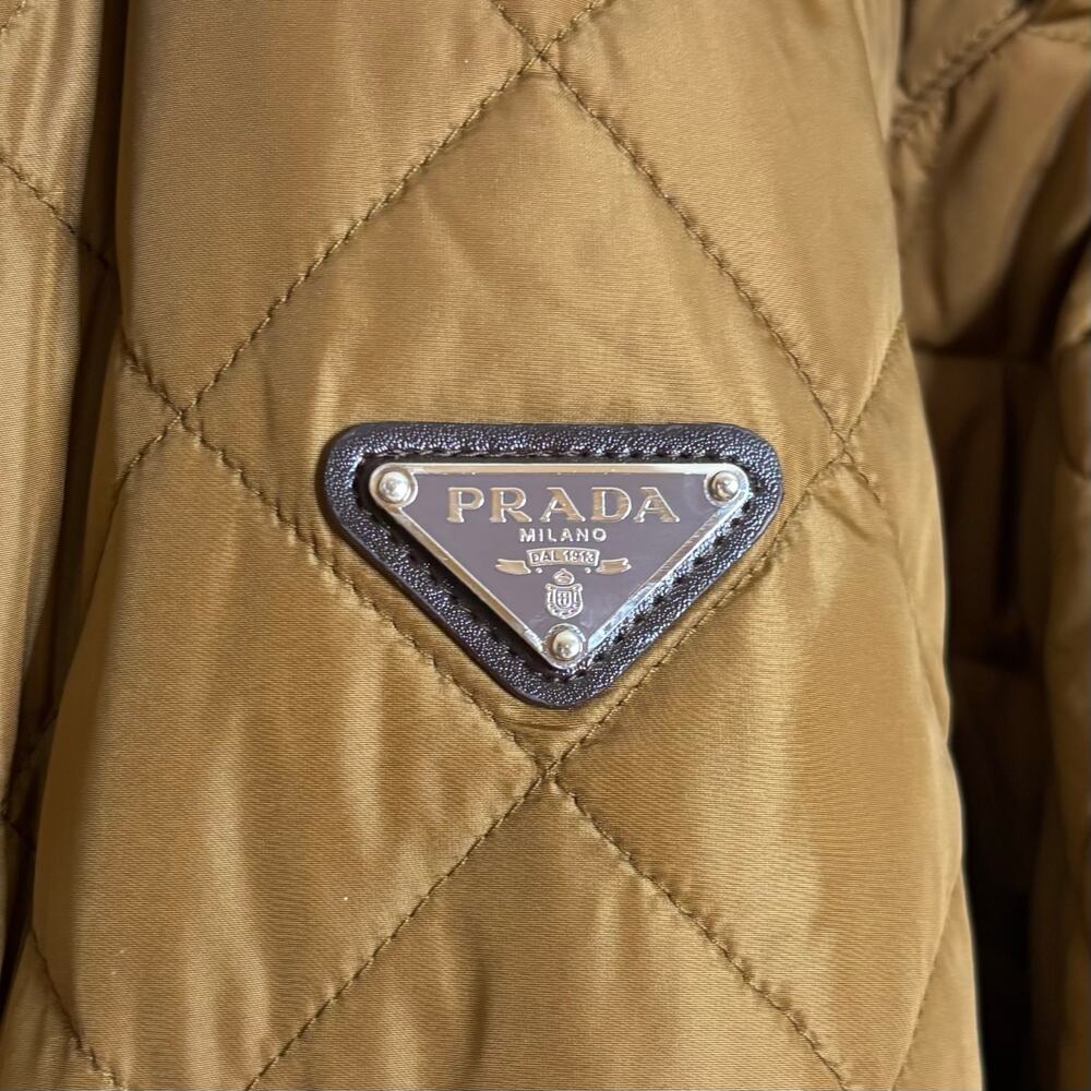 Prada Lightweight Re-Nylon Quilted Blouson Corduroy Collar Jacket in Cork Beige - Picture 7 of 8